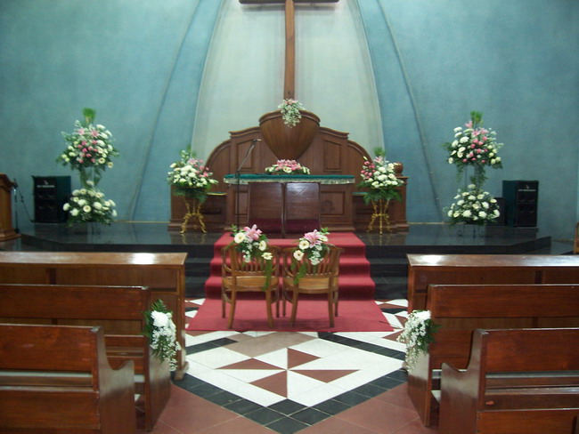 Dekorasi Gereja