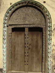 lamu carved door