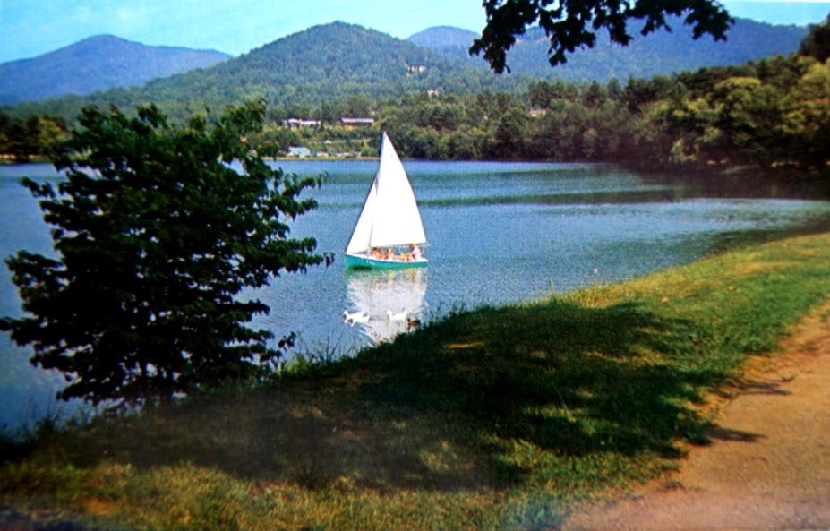 Asheville and County Beaver Lake (Asheville, North Carolina)