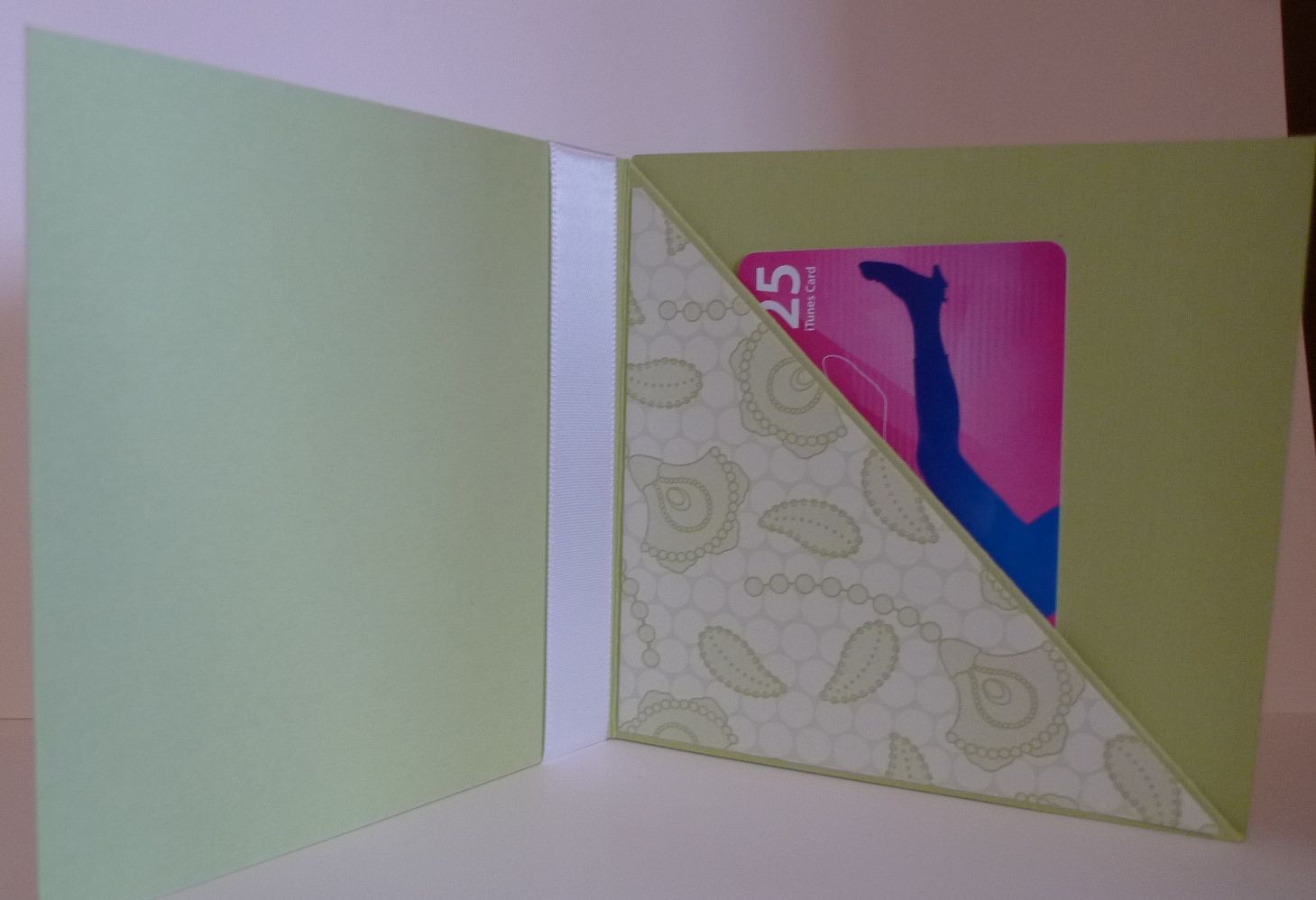 [Shades+of+Spring1.jpg]