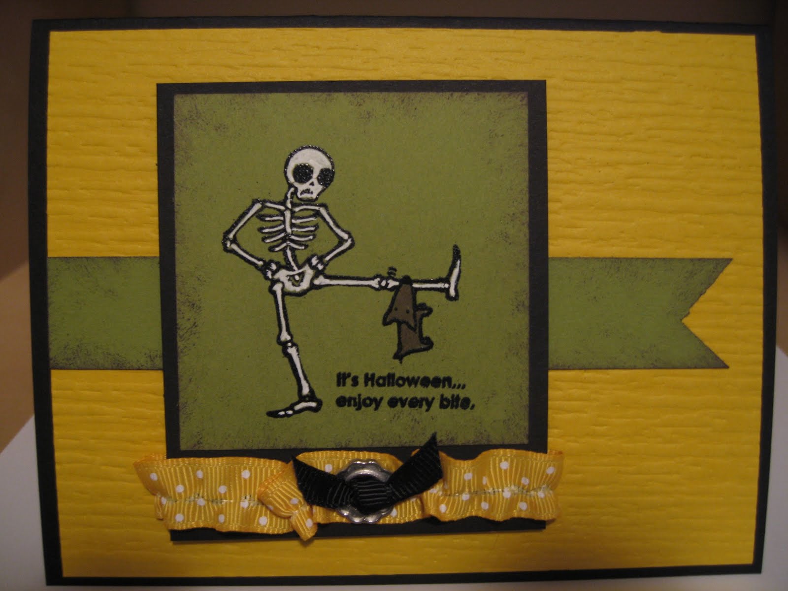 [Twick+Or+Tweet+2.jpg]