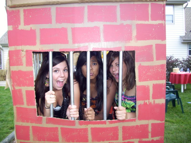 Jail Party