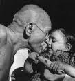 "Me parece claro como la luz del día que el aborto es un crimen" Mahatma Gandhi