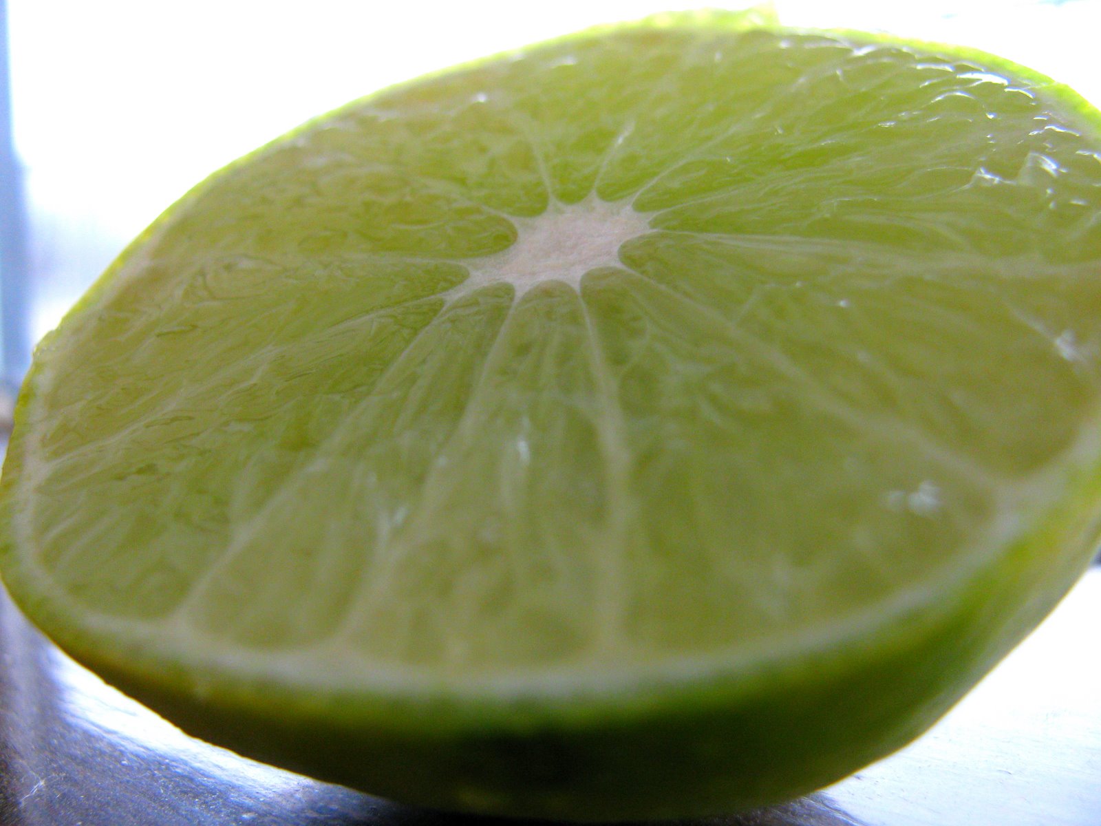 [guacamole+lime.jpg]