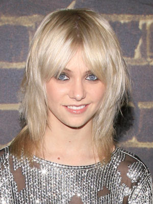 taylor momsen flashing pictures