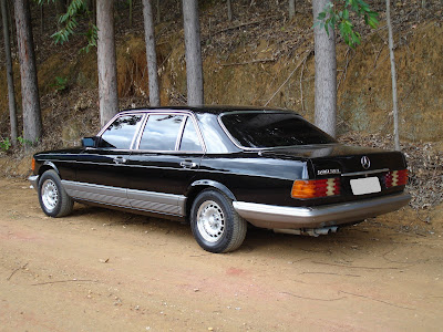 Vendese uma Mercedes impec vel preta SEL 500 ano 1981