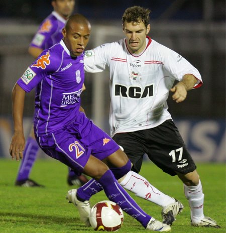 [quartas_defensor.jpg]