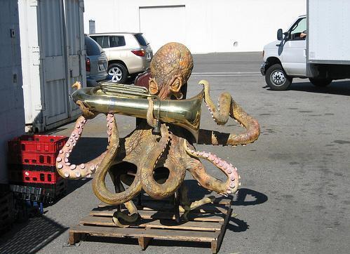 Octopus Playing the Tuba - WTF Pics
