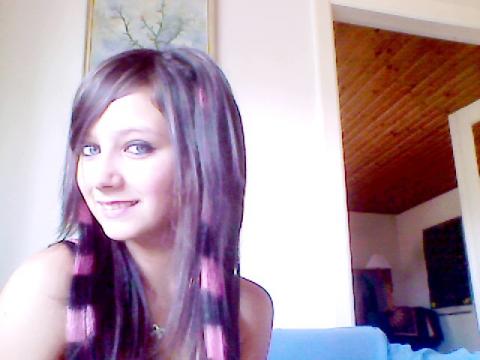 [Emo+Kız+Resimleri+34.jpg]