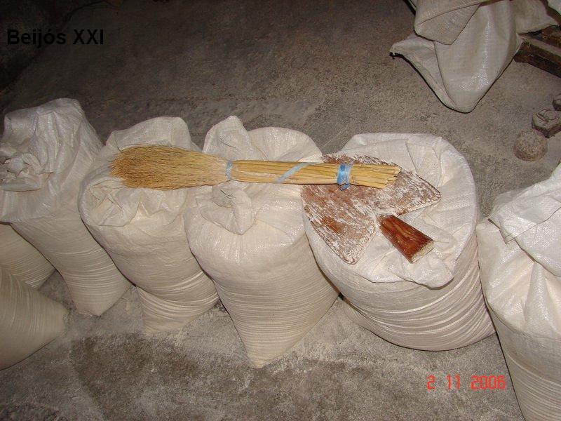 [antoniopovinho_834.JPG]