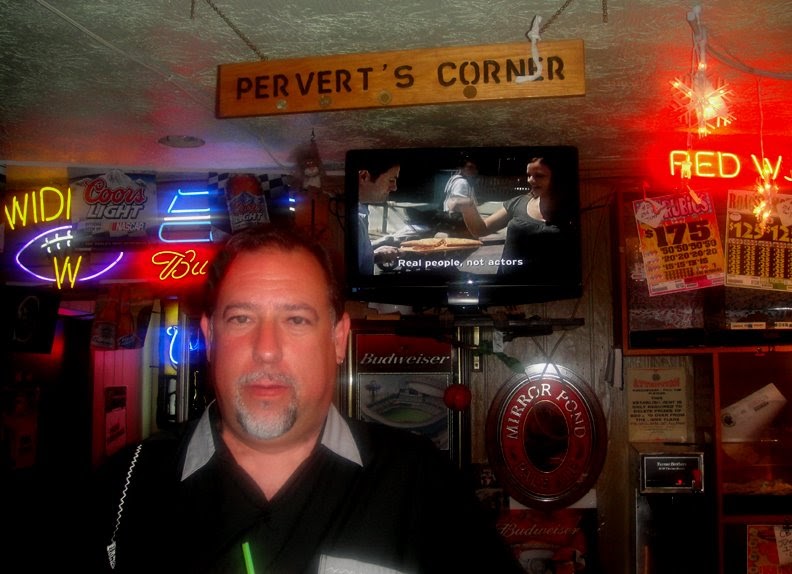 825 Thrashers Corner Pub, Bothell, WA 5/30/2009