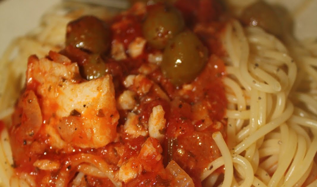 What we eat Spaghetti with Cod and Green Olives