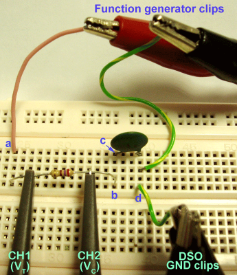 Series RC circuit: breadboard connection