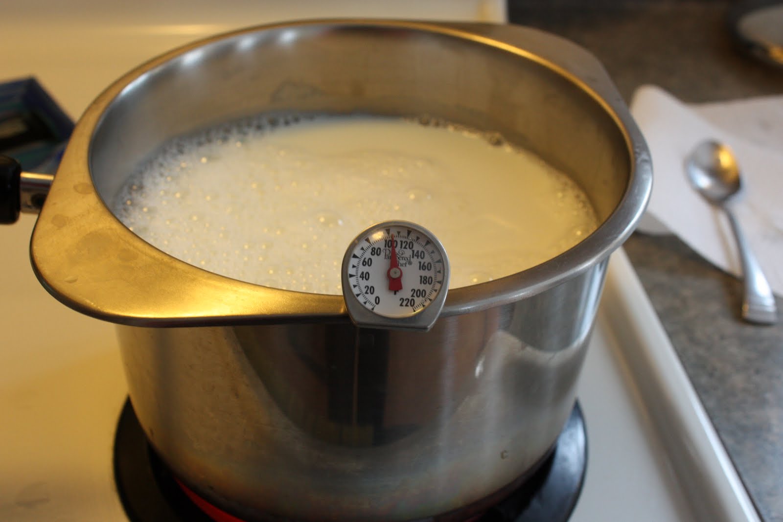 How To Heat Up Milk In A Pot at John Daniels blog