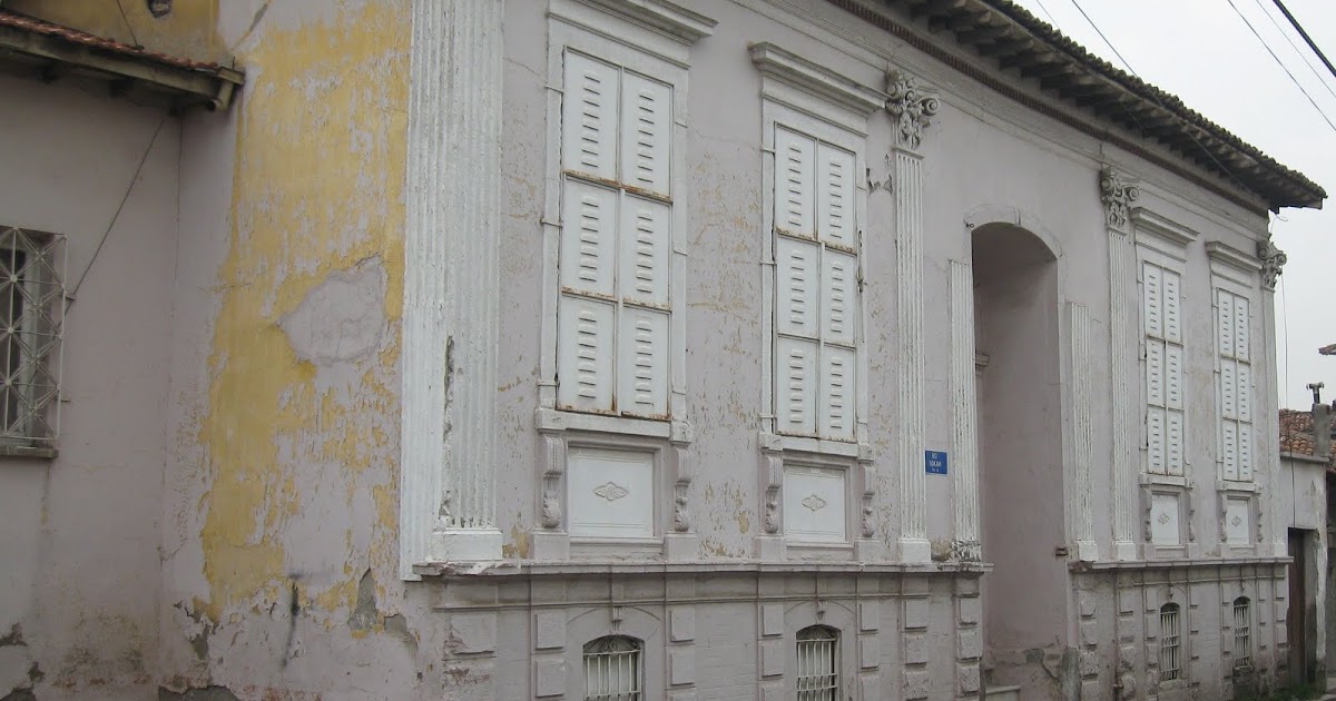 ZEYTİN DALI GELENEKSEL TARİHİ AKHİSAR EVLERİ