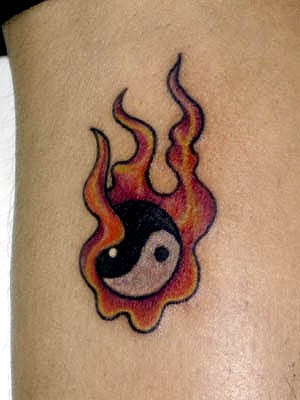 free chinesse yin-yang tattoo and flame tattoo designs