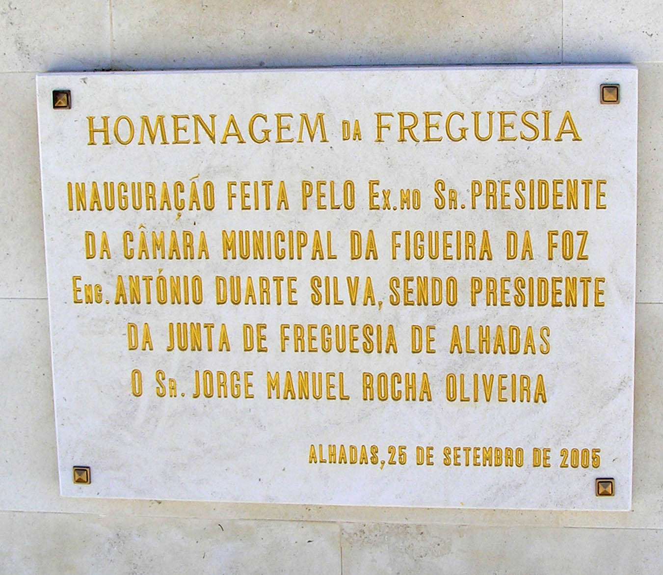 [PADEIRA+ALHADAS-2.jpg]