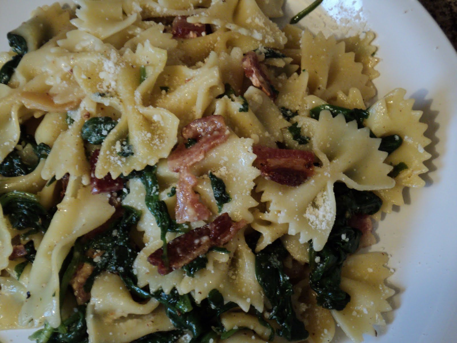 Maggie's Country Kitchen Pasta with Bacon, Spinach and Breadcrumbs