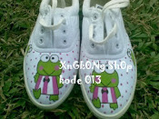 SEPATU LUKIS KODE 013