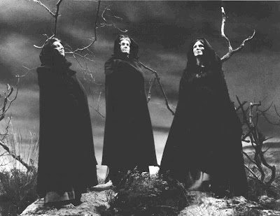 what is the significance of the witches in macbeth