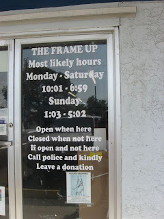 40 Funny Quarantine Signs By People Who Haven T Lost Their Spirits