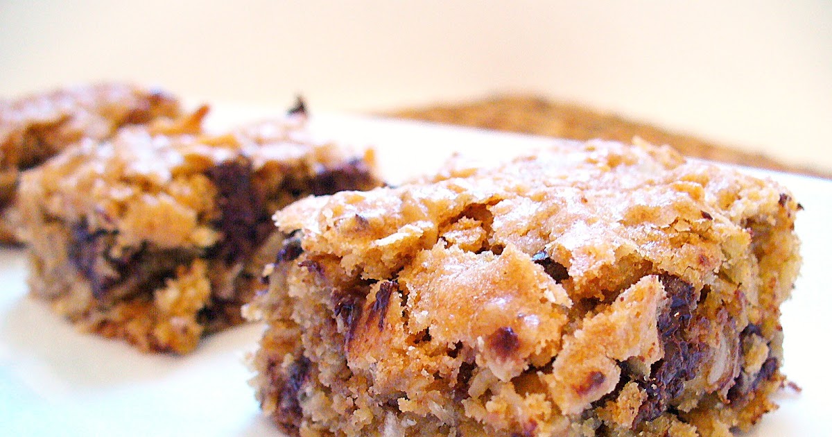 The Lonely Baker Chocolate Chip Coconut Oatmeal Bars