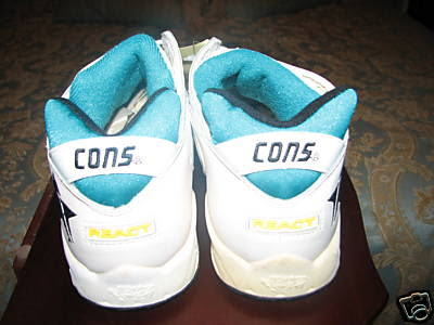 converse puffy tongue