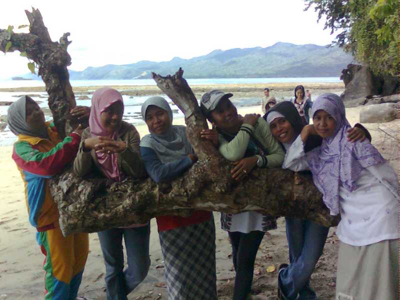 Wisata Pantai Mailan Makbon Kab Sorong - Ardi La Madi's Blog