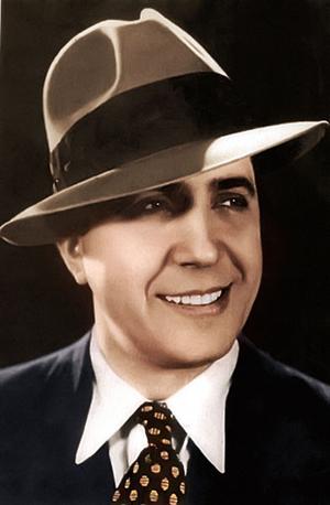 Gardel, bien porteño.