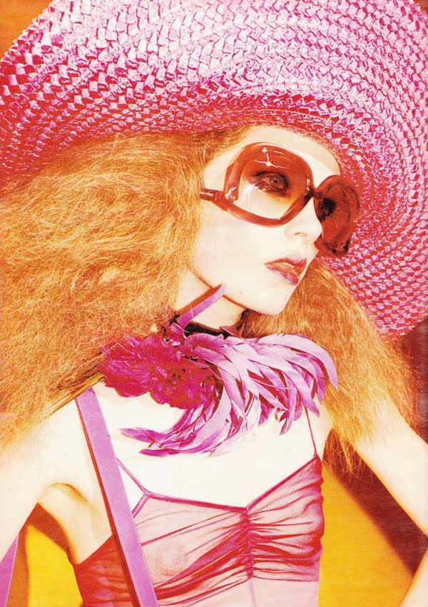 http://2.bp.blogspot.com/_twYmnhXVfP4/TQgN2QoaESI/AAAAAAAAMZY/UyGqUVgryn8/s1600/mj.jpg