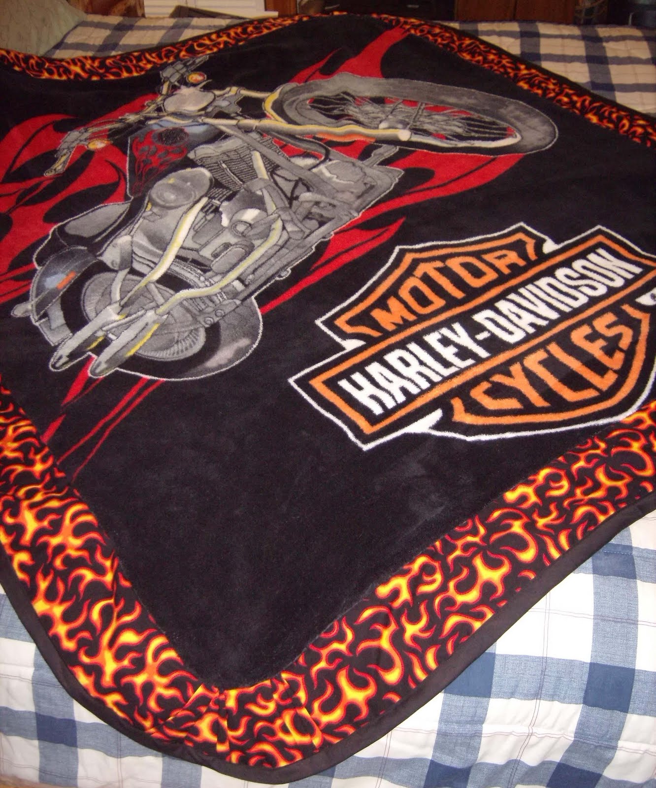 Gina'sCustomCreations Harley Davidson Blanket Makeover