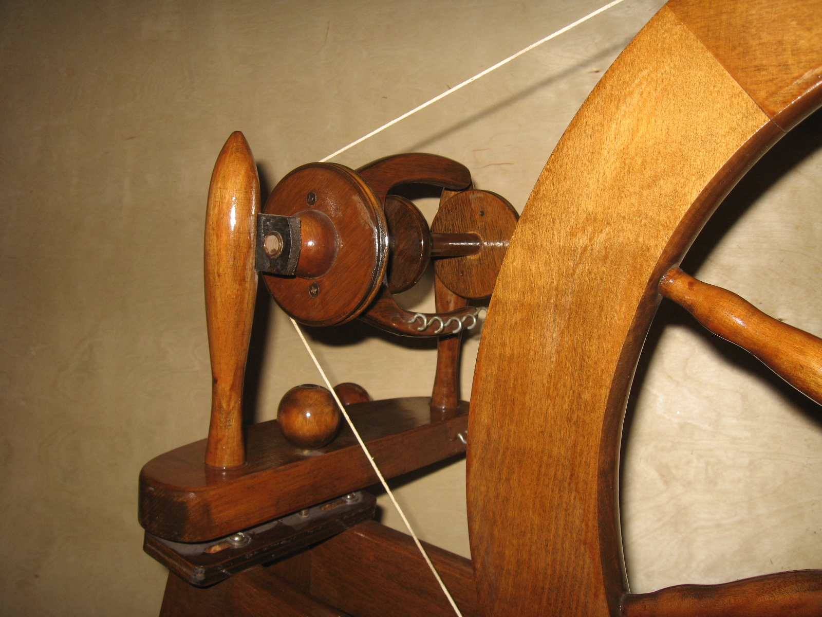 Kansas Fiber Farm: Ashford spinning wheel????