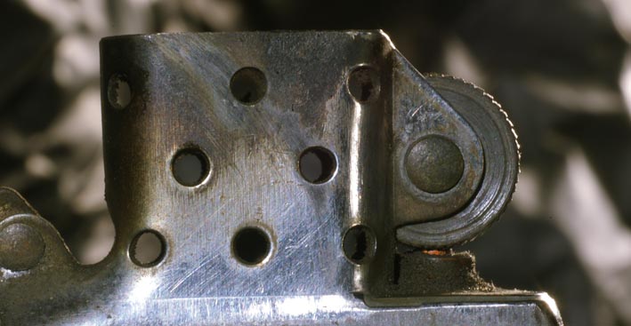 [Zippo.jpg]