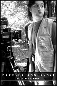 + SOBRE EL DIRECTOR
