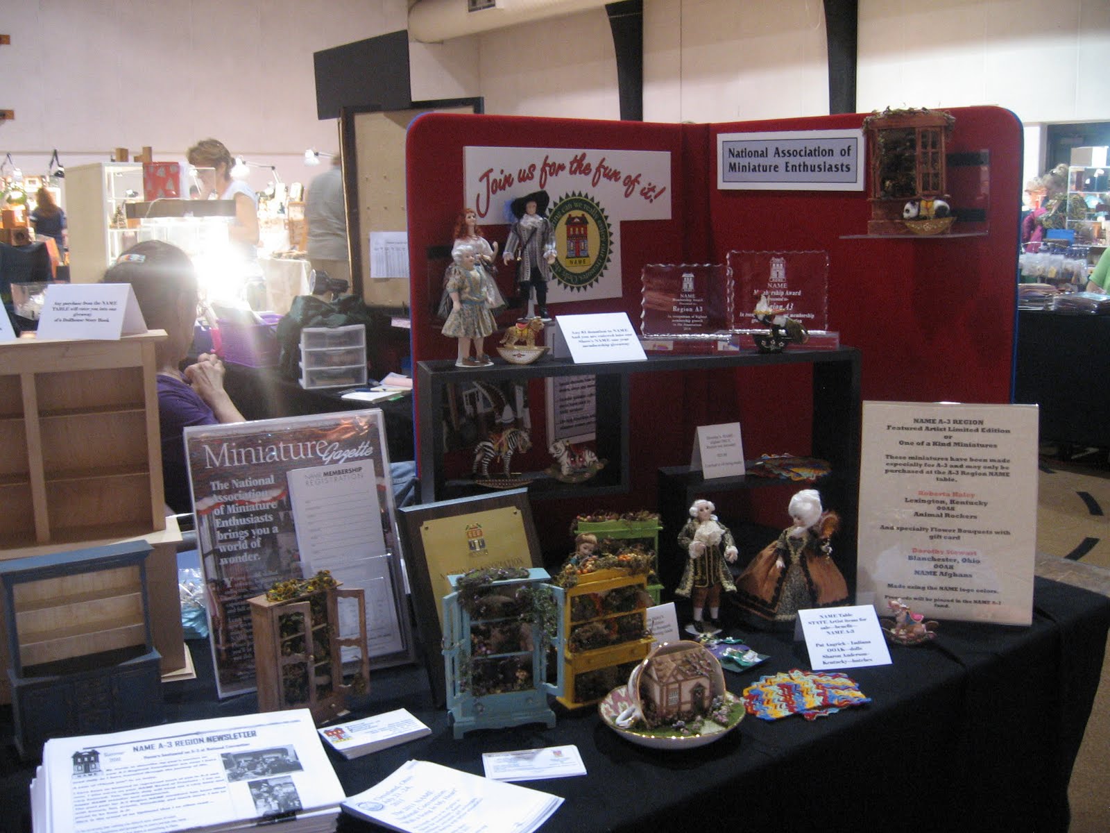 Maiden America Museum of Miniature Dollhouses and other Collectables Show