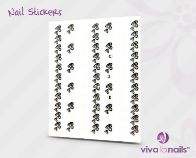 Nail art with jewels