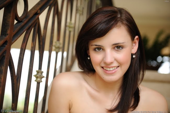 Brooke Lee Adams AKA Zeba(Iranian Celebrities)