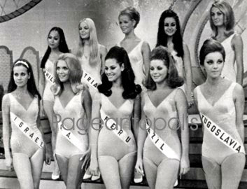 http://2.bp.blogspot.com/_uC-AAngm71s/SLoYEpdL6pI/AAAAAAAAAdI/Jp3bZSb-LFI/S760/Universe_1969-Top10-ss2.jpg