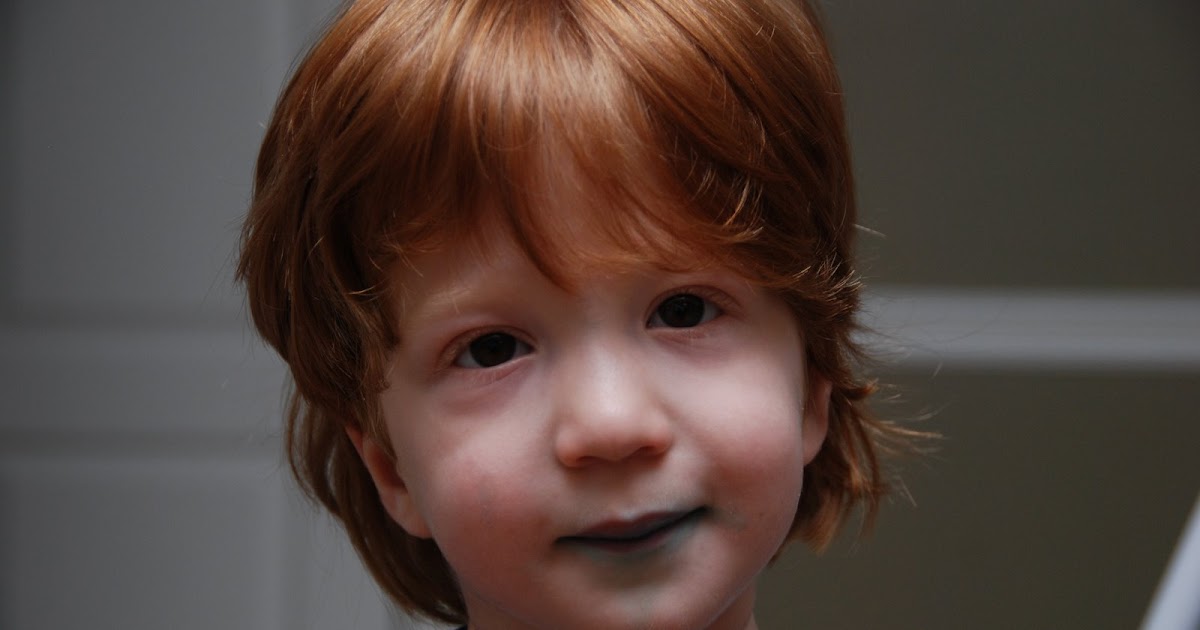 what does it mean if my childs lips are blue