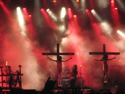 http://2.bp.blogspot.com/_uCROJt8rp6U/SKYBGyT-JcI/AAAAAAAABFI/UItql-NeCNs/s400/gorgoroth+3.JPG
