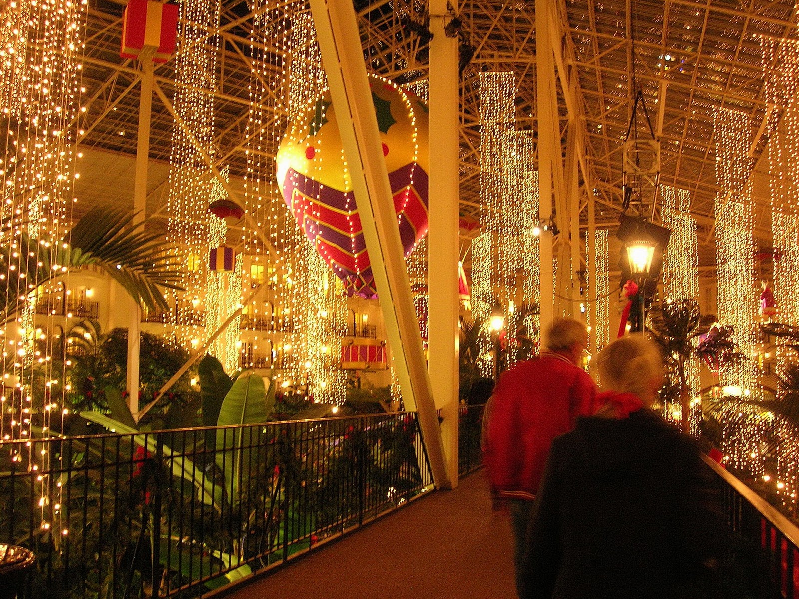 The Rustic Victorian Christmas at the Opryland Hotel in Nashville
