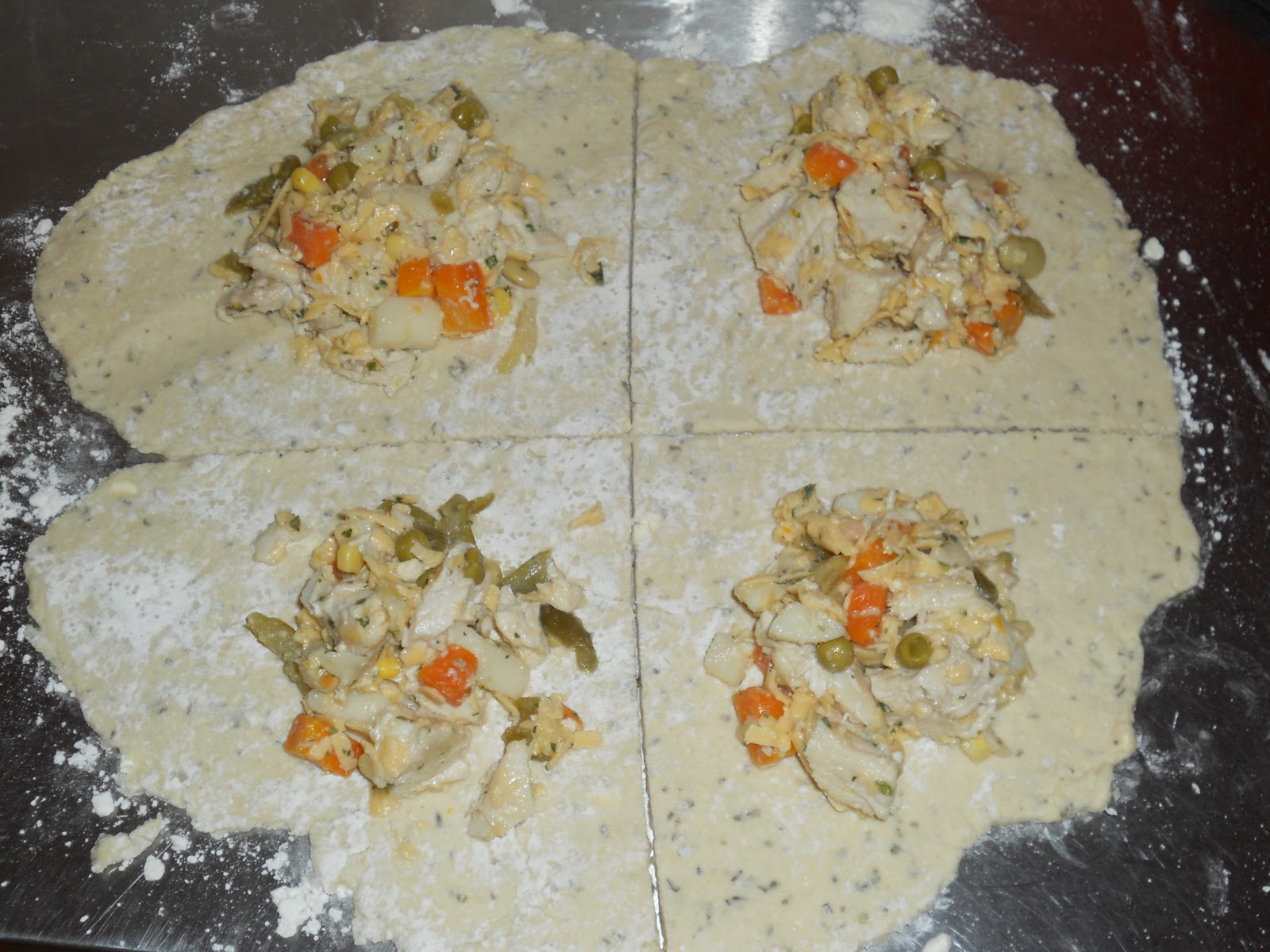 Eat Right with No Money in Sight Cheesy Chicken Pot Pie Pockets