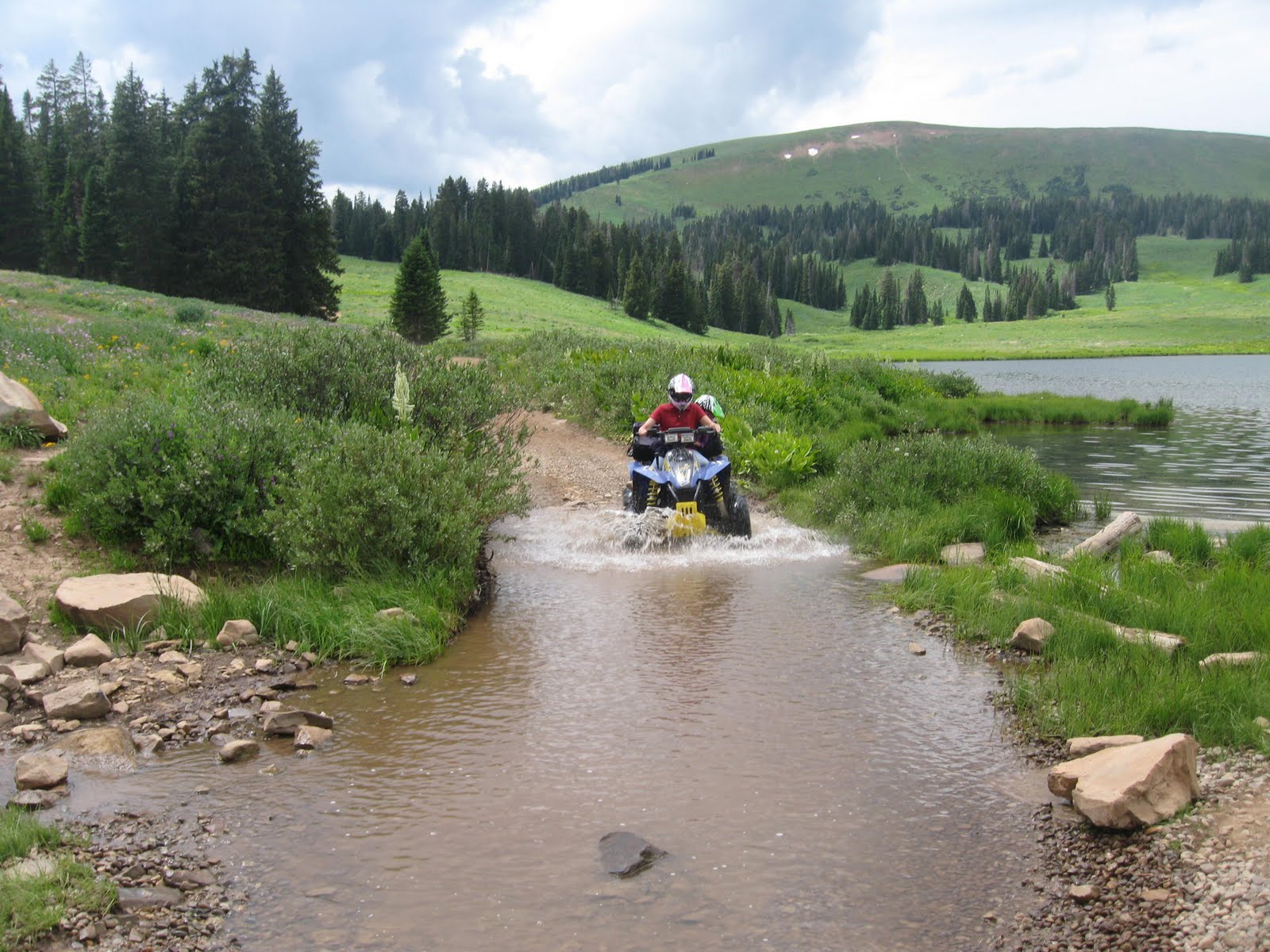 Ropelato Family Whitney Reservoir in the Uintah's