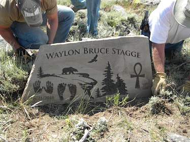 WAYLON'S ROCK