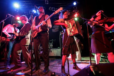 [sm_Arcade_Fire_k_N5E9300.sized.jpg]