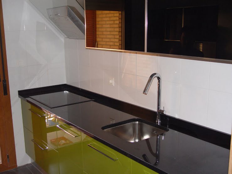 mueble de cocina( en poliuretano)