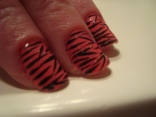 pink animal print backgrounds. These hot animal print nail