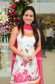 Actress Aksha in Sleeveless Salwar Kameez Pics