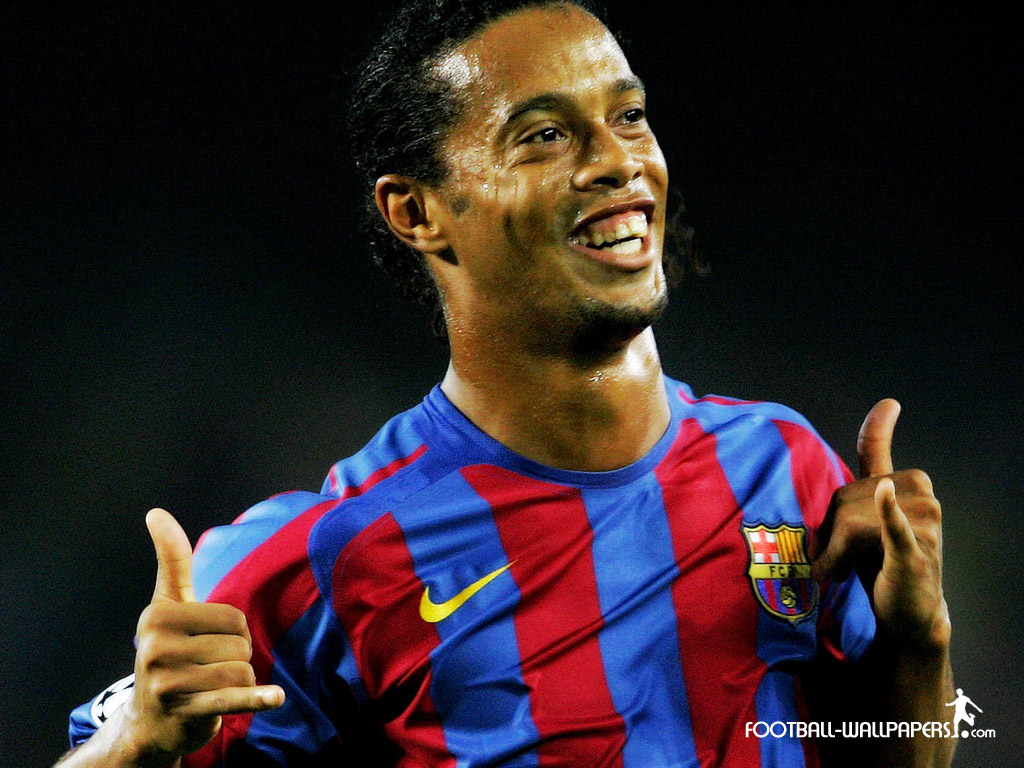 http://2.bp.blogspot.com/_uOiU2PDwt5M/TBcg5_NtqYI/AAAAAAAAGxc/P1Kj8CVAwFA/s1600/ronaldinho_6_1024x768.jpg