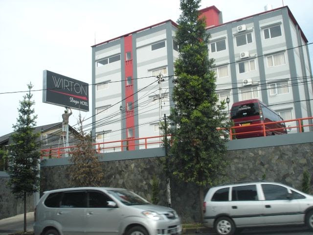 Wirton - Dago Hotel : Photo | Info-Mosaic @ Bandung